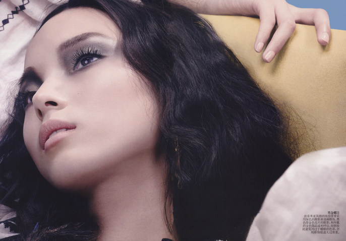 TC Vogue China May 2012 6.jpeg